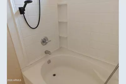 932 W Carter Road, Phoenix, AZ 85041 - Photo 28