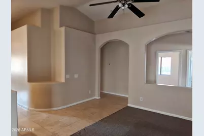 932 W Carter Road, Phoenix, AZ 85041 - Photo 12