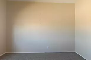 932 W Carter Rd, Phoenix, AZ 85041 - Photo 16