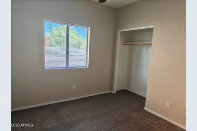 932 W Carter Road, Phoenix, AZ 85041 - Photo 20