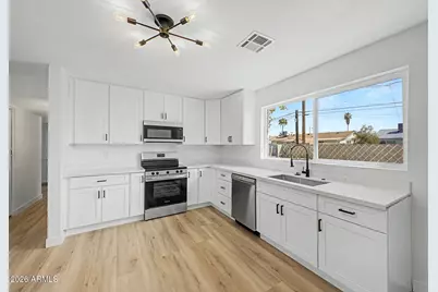 3123 W Windrose Drive, Phoenix, AZ 85029 - Photo 12