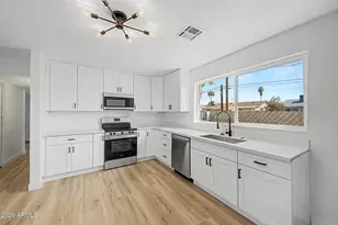3123 W Windrose Dr, Phoenix, AZ 85029 - Photo 12