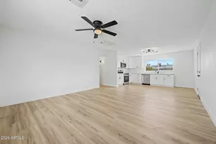 3123 W Windrose Dr, Phoenix, AZ 85029 - Photo 8