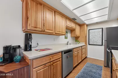 7557 N Dreamy Draw Drive #251, Phoenix, AZ 85020 - Photo 12