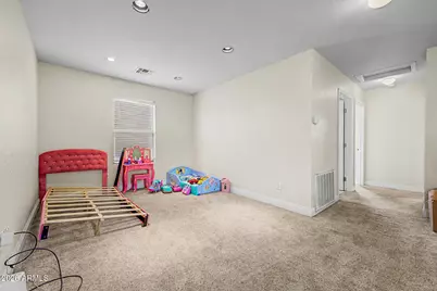 701 N 111th Drive, Avondale, AZ 85323 - Photo 6