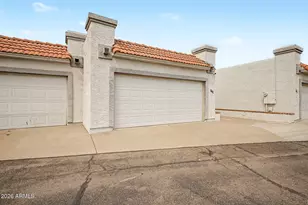 4718 W Sanna St, Glendale, AZ 85302 - Photo 2