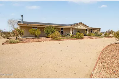 35430 W Steinway Drive, Arlington, AZ 85322 - Photo 4