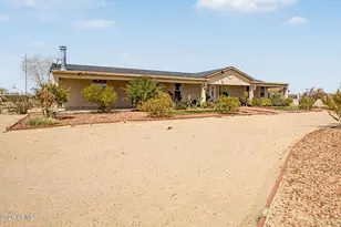 35430 W Steinway Dr, Arlington, AZ 85322 - Photo 4