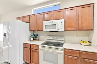 16060 W Verbena Lane, Surprise, AZ 85374 - Photo 6