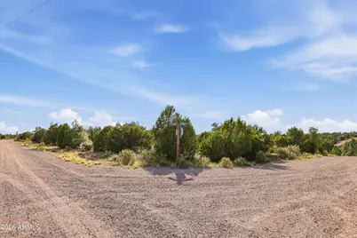 4897 NW Sunset Ridge Loop Loop #184, Happy Jack, AZ 86024 - Photo 4