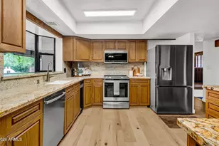 7531 N 31st Ave, Phoenix, AZ 85051 - Photo 10