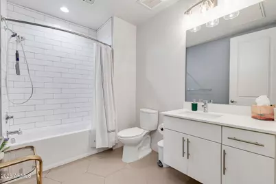 3131 N Central Avenue #5002, Phoenix, AZ 85012 - Photo 10