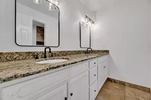 11011 N 92nd St, Scottsdale, AZ 85260 - Photo 14