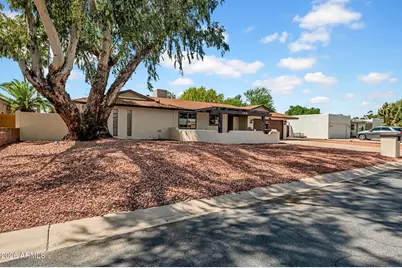13810 N 57th Street, Scottsdale, AZ 85254 - Photo 2
