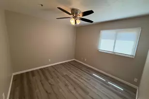 6301 W Earll Dr, Phoenix, AZ 85033 - Photo 24