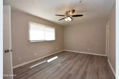 6301 W Earll Drive, Phoenix, AZ 85033 - Photo 20
