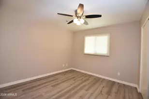 6301 W Earll Dr, Phoenix, AZ 85033 - Photo 18