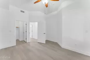 945 E Playa Del Norte Dr, Tempe, AZ 85288 - Photo 32