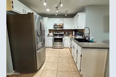 3152 W Crest Lane, Phoenix, AZ 85027 - Photo 20