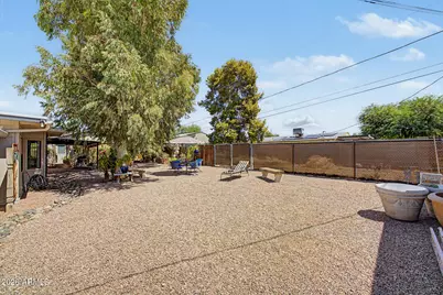 2233 N Sunset Drive, Mesa, AZ 85215 - Photo 38