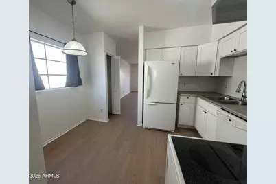 2844 E Monte Cristo Avenue #201, Phoenix, AZ 85032 - Photo 1