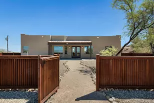 44635 San Domingo Peak Trail, Morristown, AZ 85342 - Photo 40