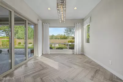 2847 E Los Gatos Drive, Phoenix, AZ 85050 - Photo 12