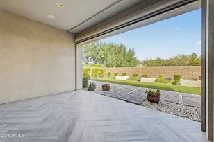 2847 E Los Gatos Dr, Phoenix, AZ 85050 - Photo 30