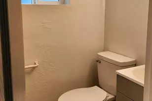 7561 N 27th Ave, Phoenix, AZ 85051 - Photo 18