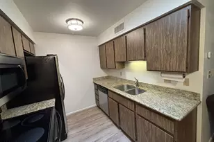 8131 N 107th Ave, Peoria, AZ 85345 - Photo 4