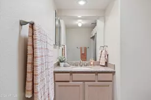 5738 W Comet Ave, Glendale, AZ 85302 - Photo 36