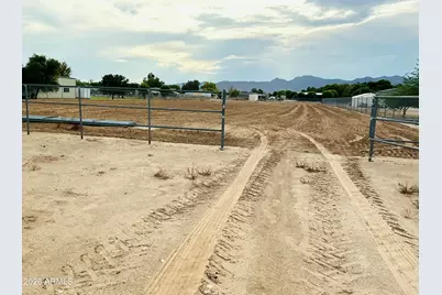 7330 N 175th Avenue, Waddell, AZ 85355 - Photo 2