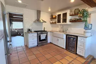 3021 W Flynn Ln, Phoenix, AZ 85017 - Photo 8