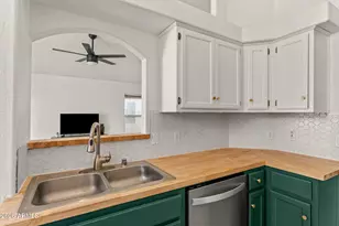 8414 W Troy St, Peoria, AZ 85382 - Photo 18