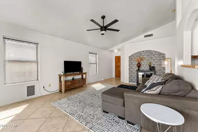 8414 W Troy Street, Peoria, AZ 85382 - Photo 8