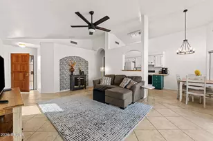 8414 W Troy St, Peoria, AZ 85382 - Photo 10