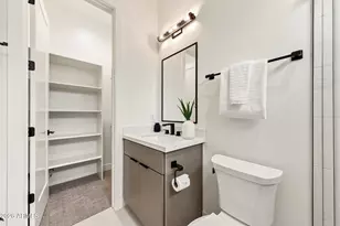 1644 E Creek Canyon Rd, Phoenix, AZ 85086 - Photo 40