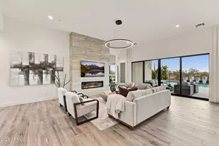 1644 E Creek Canyon Rd, Phoenix, AZ 85086 - Photo 16