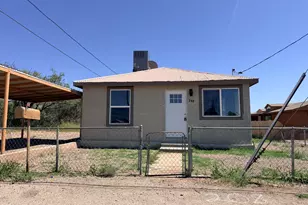 208 N Cleveland Ave, Bisbee, AZ 85603 - Photo 18