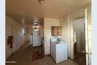 8744 N 30th Avenue, Phoenix, AZ 85051 - Photo 14