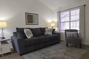 8914 W Desert Jewel Dr, Peoria, AZ 85345 - Photo 2