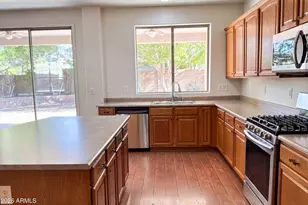 8386 W Palo Verde Ave, Peoria, AZ 85345 - Photo 10