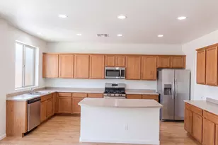 8386 W Palo Verde Ave, Peoria, AZ 85345 - Photo 2