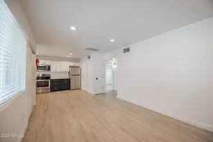 715 N 12th Ave, Phoenix, AZ 85007 - Photo 6