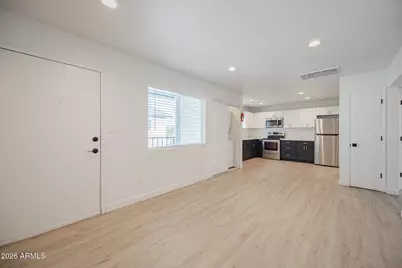 715 N 12th Avenue #4, Phoenix, AZ 85007 - Photo 4