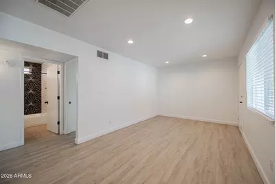 715 N 12th Avenue #4, Phoenix, AZ 85007 - Photo 6