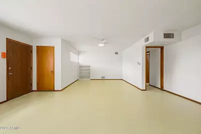 450 W Earll Drive #15, Phoenix, AZ 85013 - Photo 10