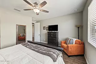 305 W Leann Ln, New River, AZ 85087 - Photo 18
