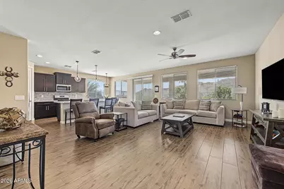 305 W Leann Lane, New River, AZ 85087 - Photo 4