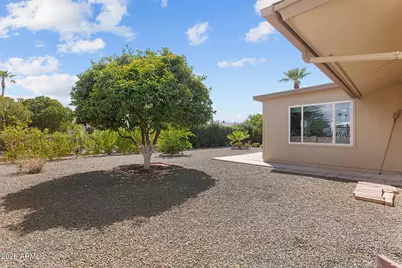 10944 W Saratoga Circle, Sun City, AZ 85351 - Photo 32